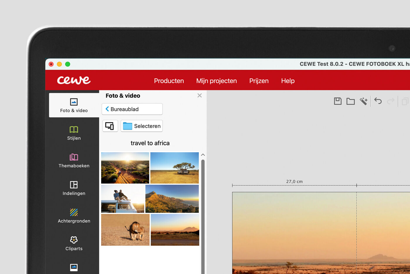 Screenshot van de CEWE Fotoboek-software met een menu voor foto's.