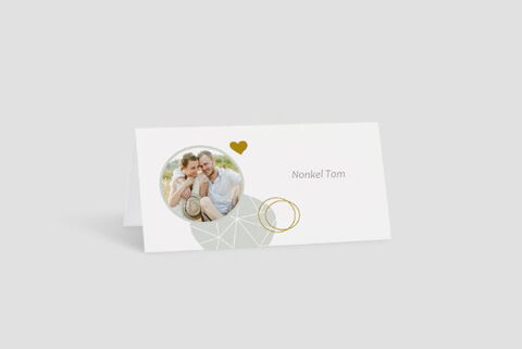 Mooie, gepersonaliseerde wenskaart met foto van twee lachende mensen, onder staat "Nora & Tom".